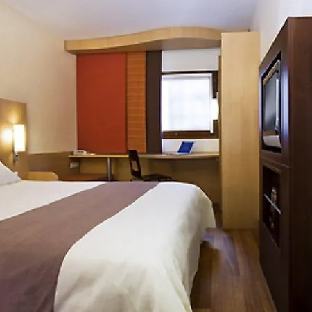Ibis Centro *