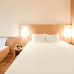 Hotel Ibis Centro *