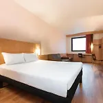 Ibis Centro Hotel