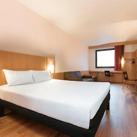 Ibis Centro Hotel
