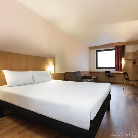Ibis Centro Hotel