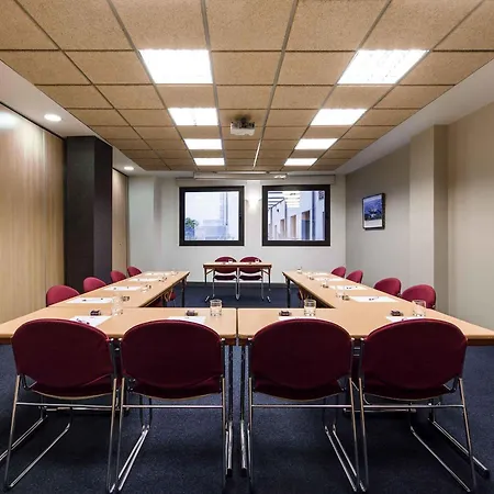 Szálloda Ibis Centro *