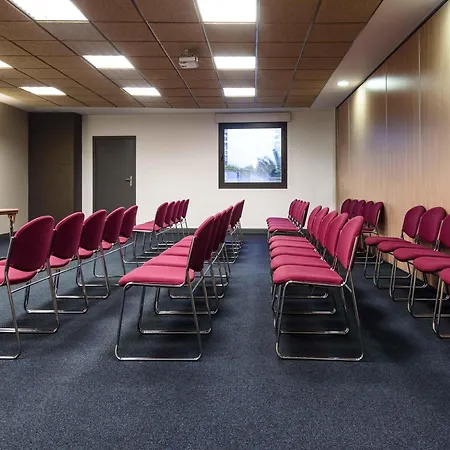 Ibis Centro Szálloda *