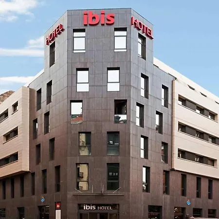 Ibis Centro Hotel *