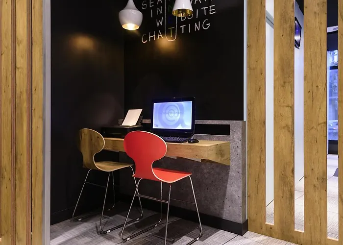 מלון Ibis Centro *